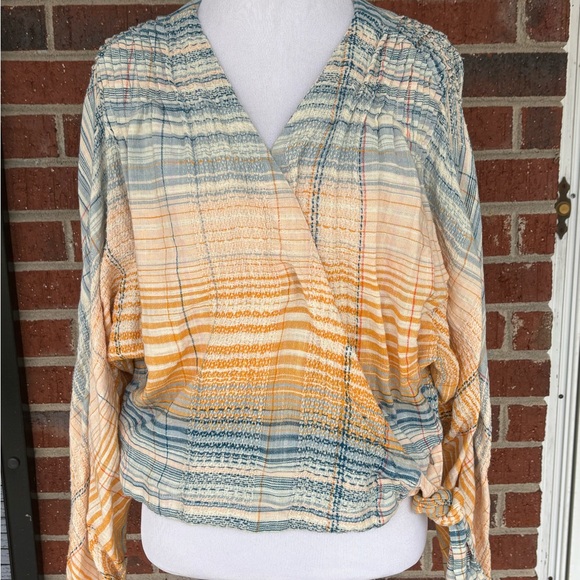 Free People We The Free Maldives Surplice Wrap Top Medium Crop Shirt - Picture 4 of 6